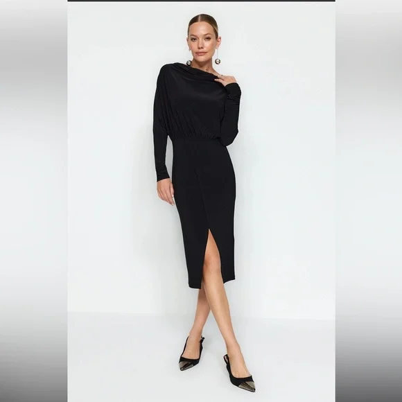 34 Fabulous chic black Dress - Picture 1 of 5